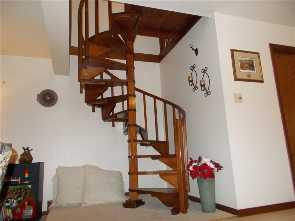 335 Silver Slipper Road Hookstown, PA 15050 - Photo 14 of 20