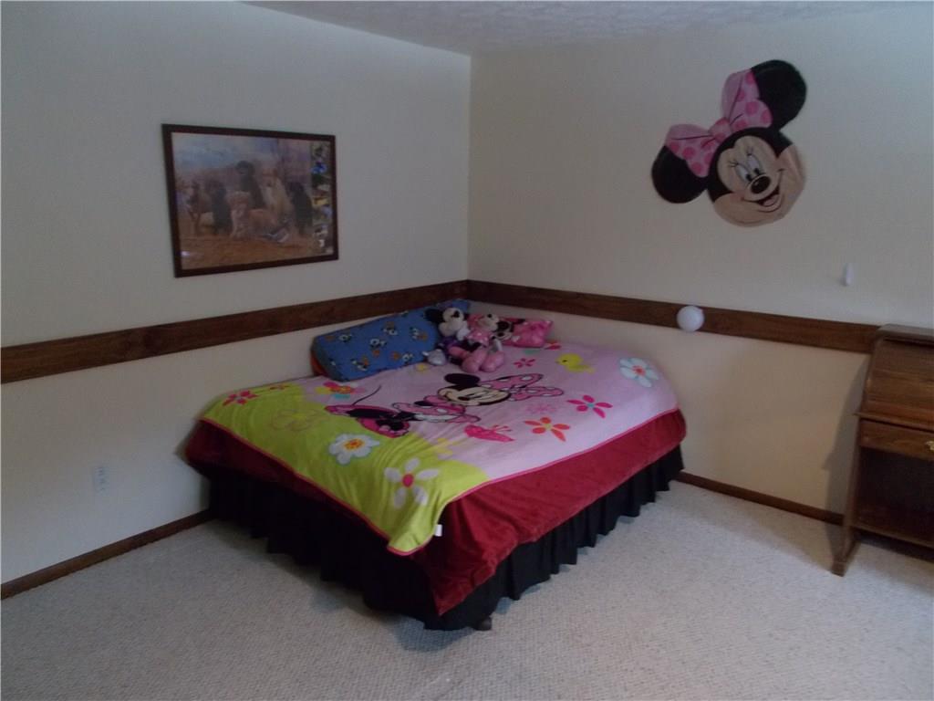 335 Silver Slipper Road Hookstown, PA 15050 - Photo 17 of 20