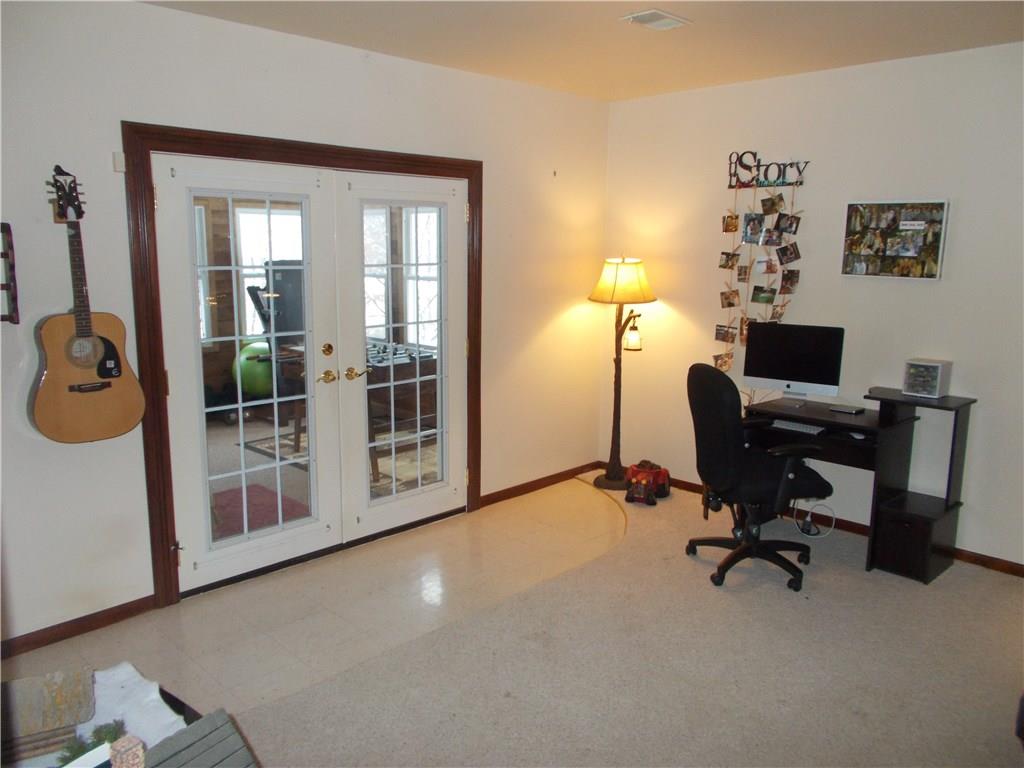 335 Silver Slipper Road Hookstown, PA 15050 - Photo 6 of 20