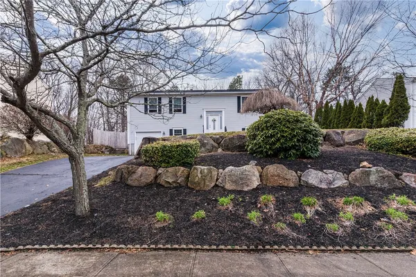 $550,000 | 67 Remington Farm Drive, Coventry, RI 02816