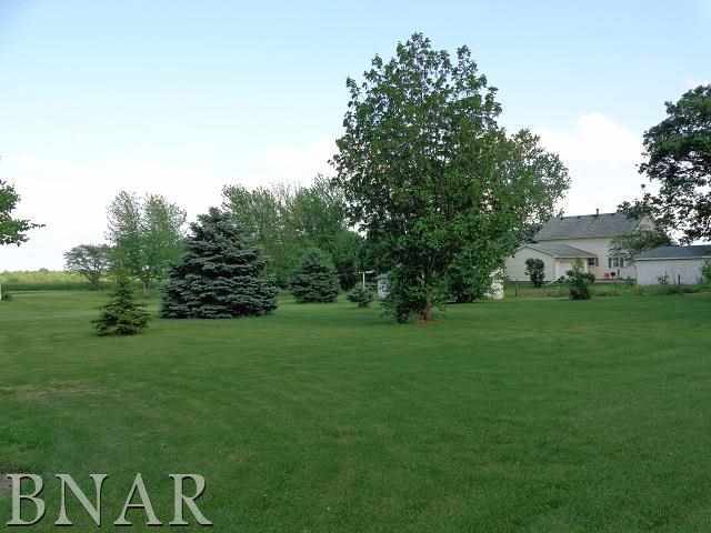 18333 Prairie Chapel Road Le Roy, IL 61752 - Photo 3 of 20