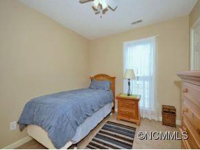201 English Oak Road Fletcher, NC 28732 - Photo 16 of 19