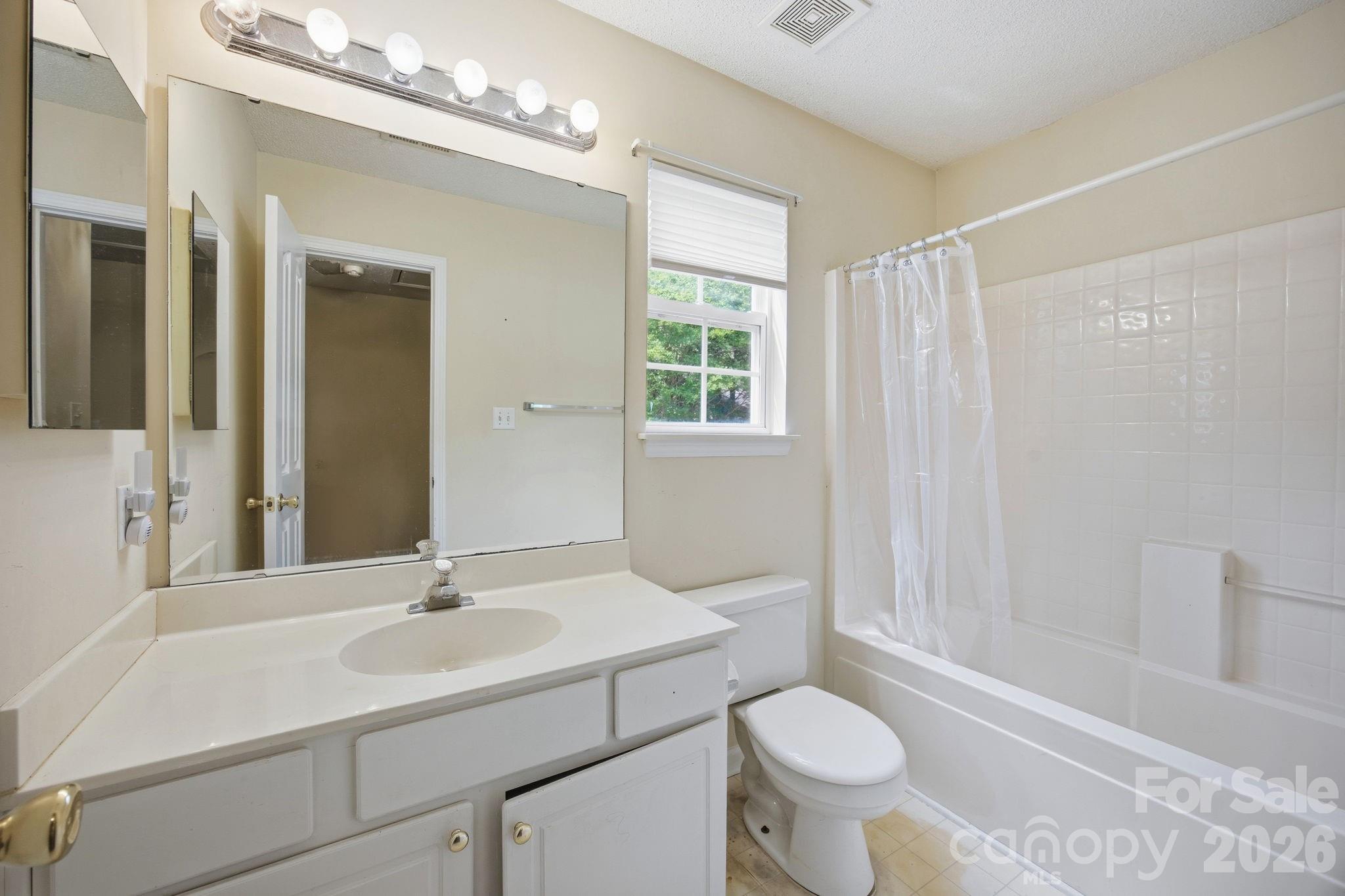 8616 Mineral Ridge Way Charlotte, NC 28269 - Photo 27 of 48