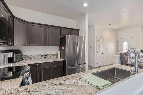 $2,500 | 15456 North Twin Lakes Drive, Tucson, AZ 85739