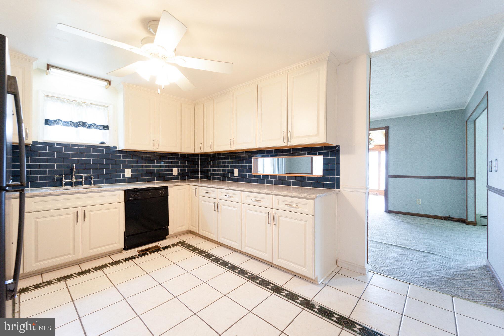 1604 Burke Road Middle River, MD 21220 - Photo 16 of 36 Gallery Image 16
