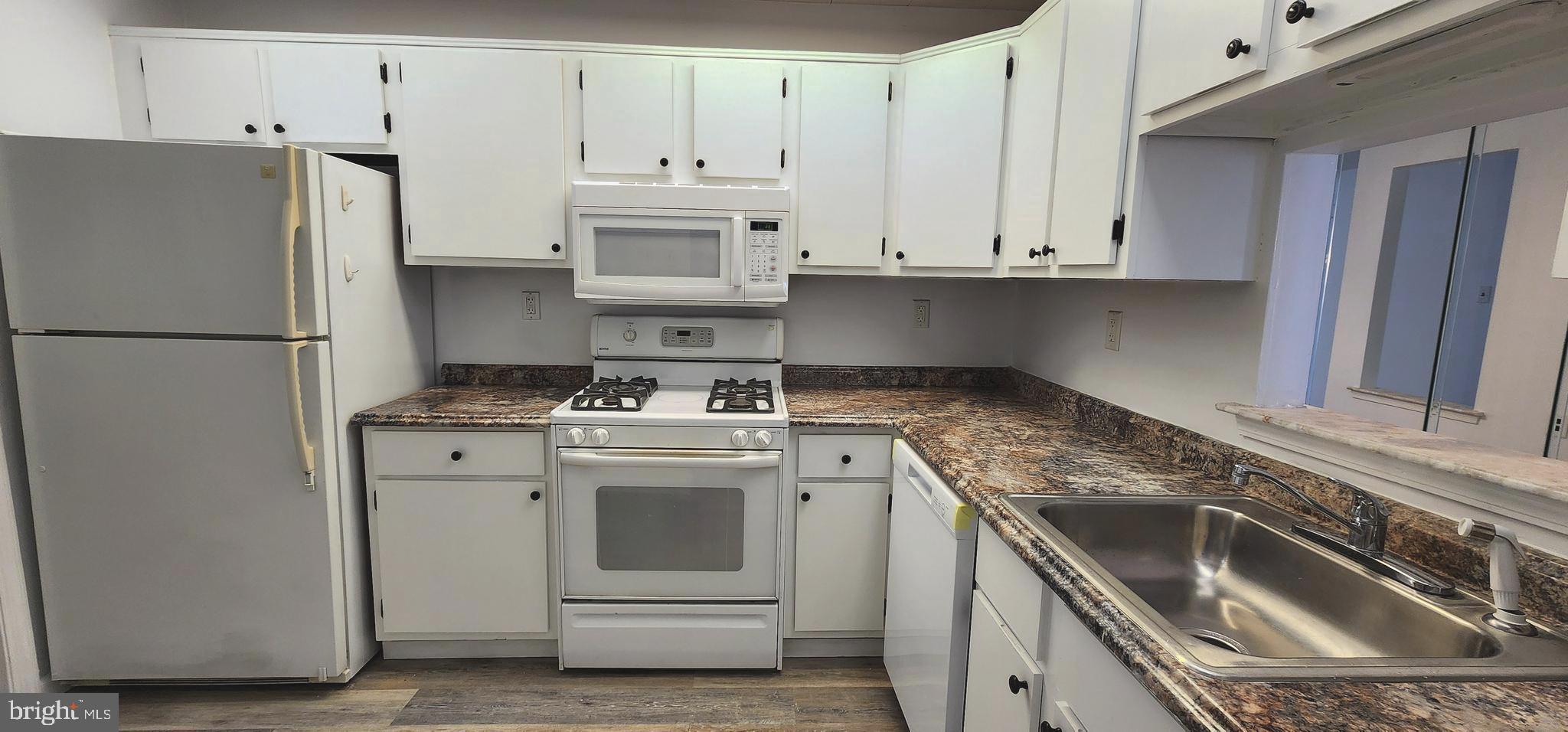 73 Center Lane, Unit A Mount Laurel, NJ 08054 - Photo 4 of 26