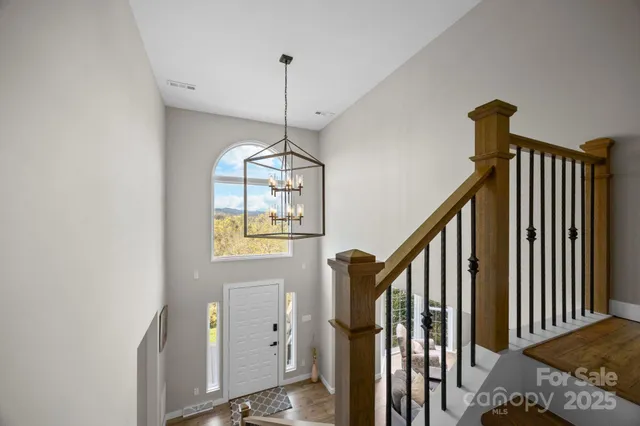 $825,000 | 235 Petersburg View Drive, Marshall, NC 28753