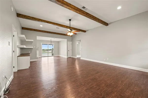 $399,900 | 2030 County Road 4010, Decatur, TX 76234