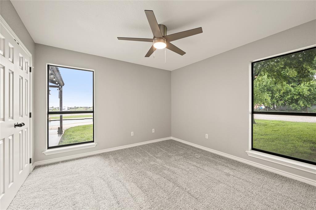 2030 County Road 4010 Decatur, TX 76234 - Photo 19 of 35