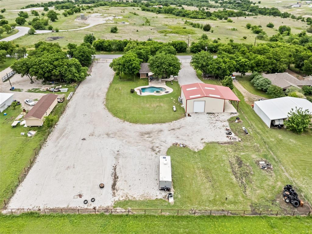 2030 County Road 4010 Decatur, TX 76234 - Photo 32 of 35