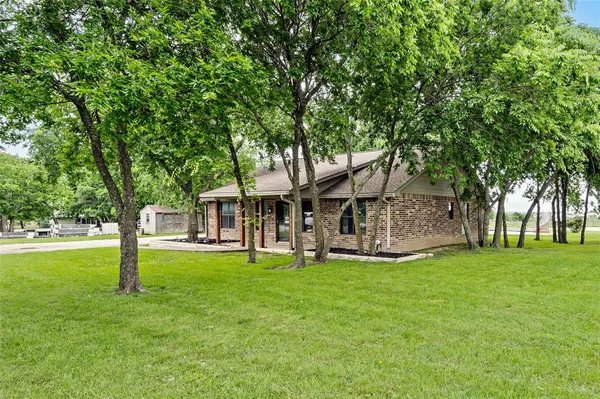 $399,900 | 2030 County Road 4010, Decatur, TX 76234