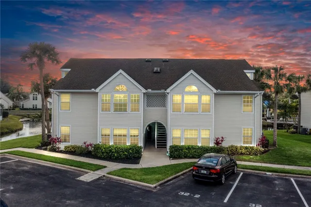 $220,000 | 1907 Aynsley Way, Unit 321, Vero Beach, FL 32966