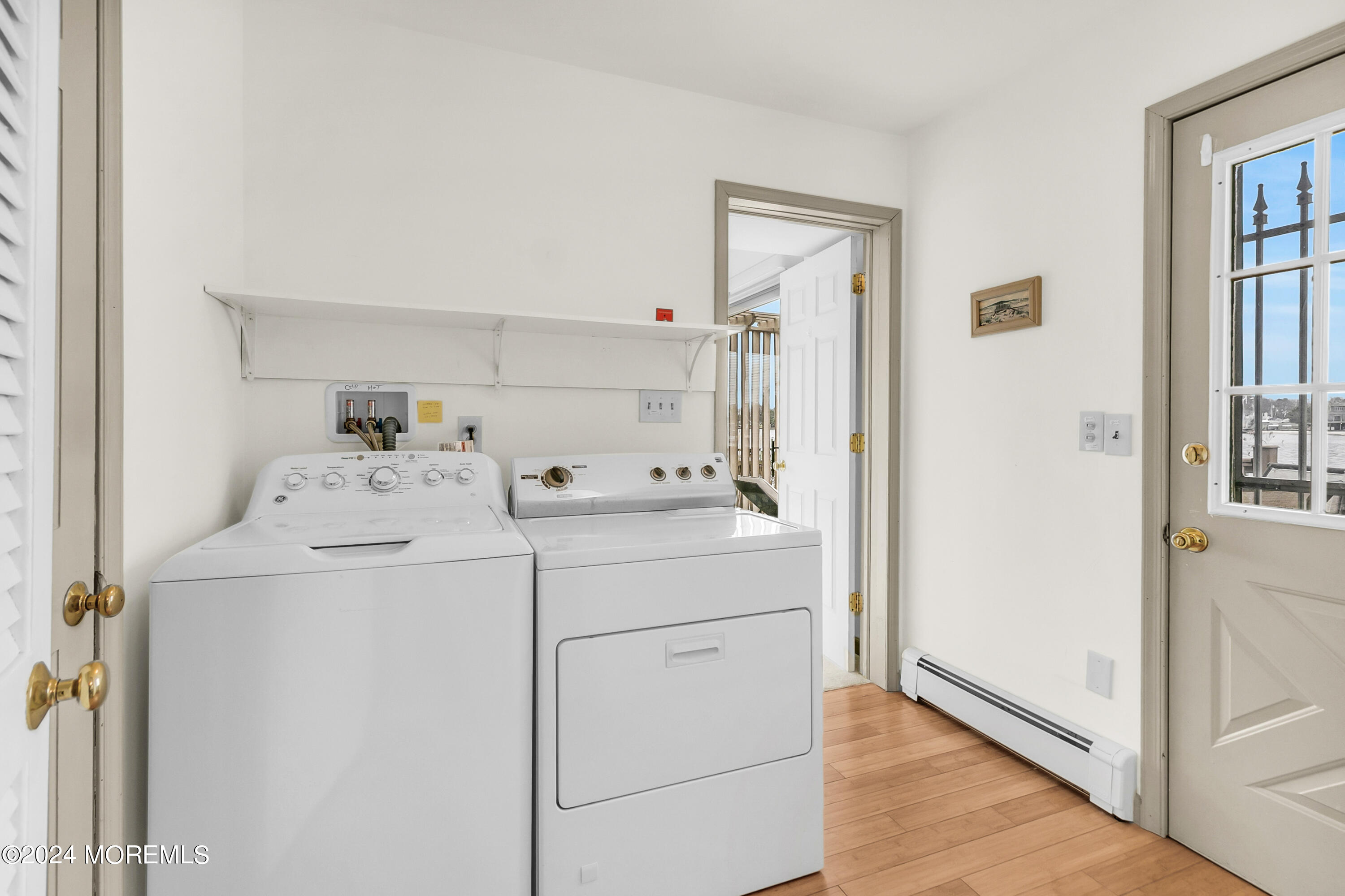35 Bay Way Brick, NJ 08723 - Photo 25 of 48 a utility room with dryer and washer
