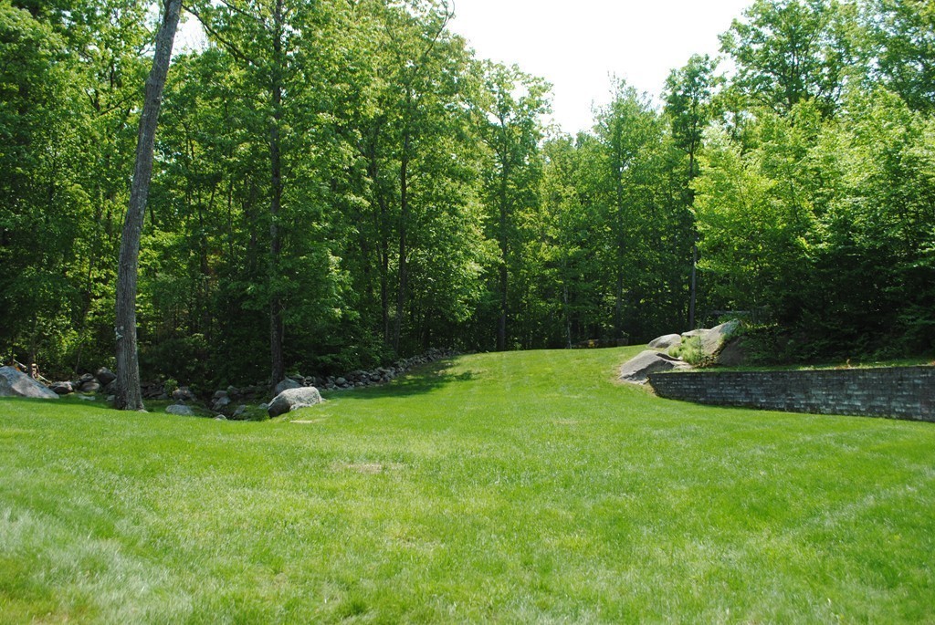 11 Miscoe Hill Road Upton, MA 01568 - Photo 3 of 25 Gallery Image 3
