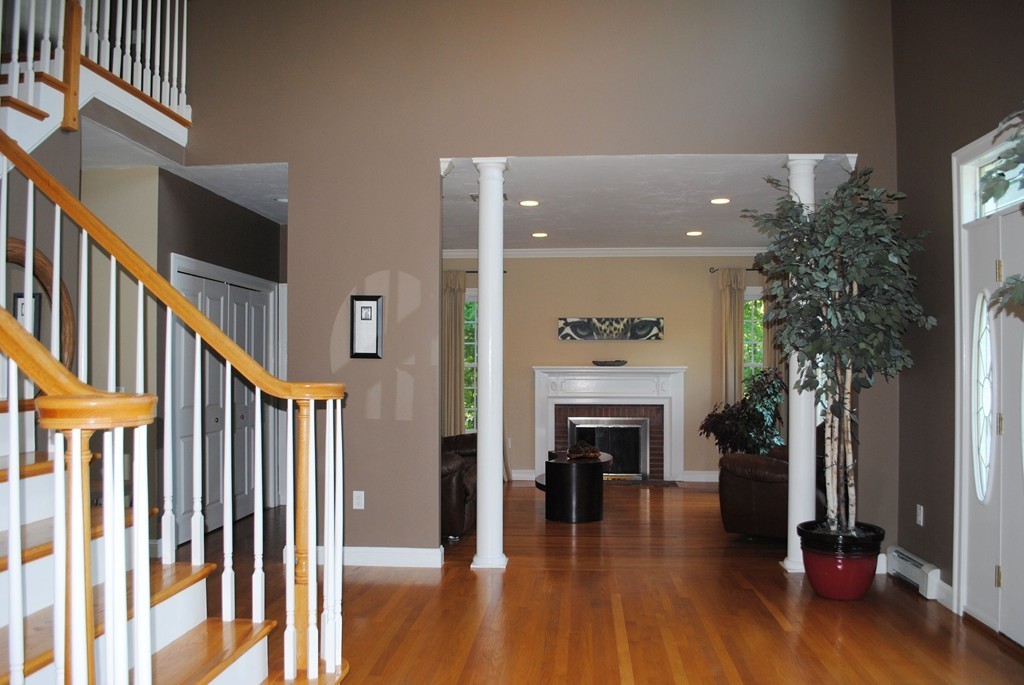 11 Miscoe Hill Road Upton, MA 01568 - Photo 8 of 25 Gallery Image 8