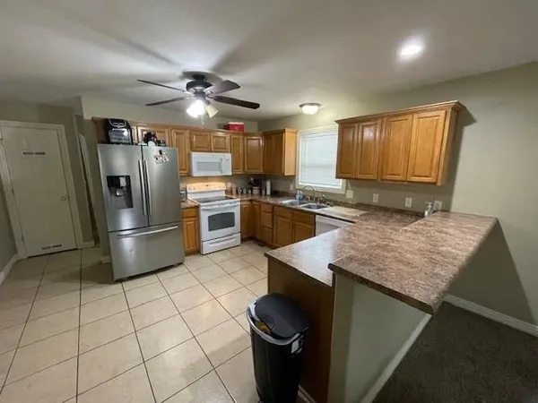 $136,000 | 1016 East 16th Street, Pittsburg, KS 66762