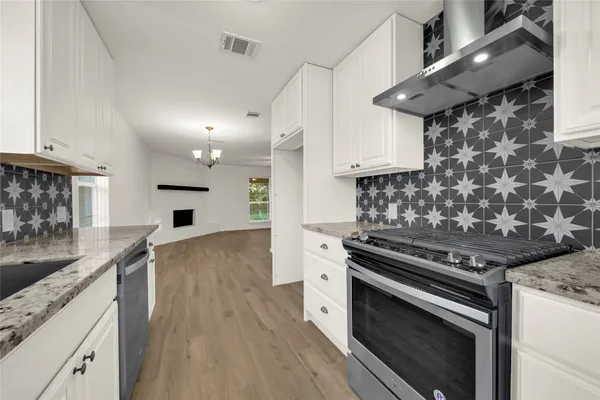 $1,750 | 5315 11th Street, Katy, TX 77493