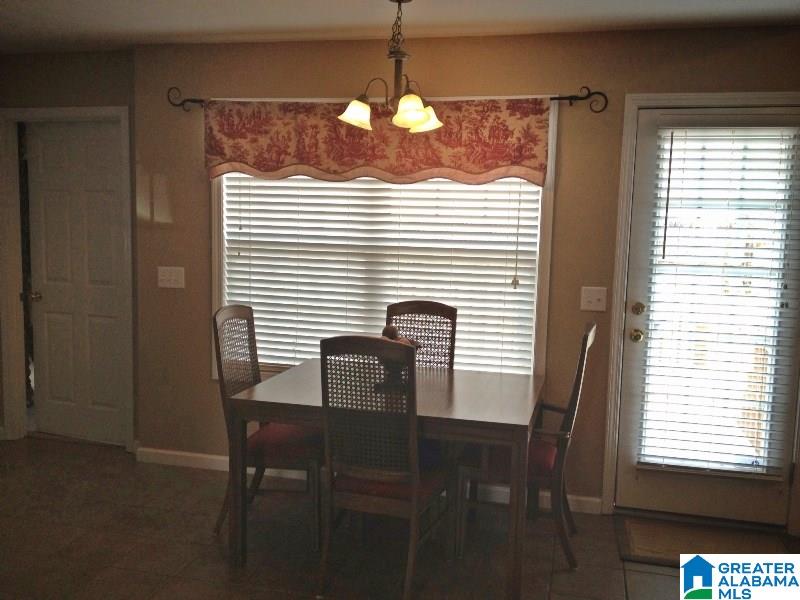 359 Henry Road Southwest Jacksonville, AL 36265 - Photo 6 of 18