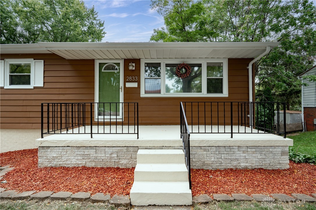 2833 Nacoma Place Kettering, OH 45420 - Photo 5 of 34