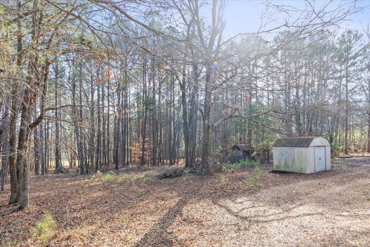 319 Cannon Road LaFayette, GA 30728 - Photo 9 of 17 20260106200748773901000000-o