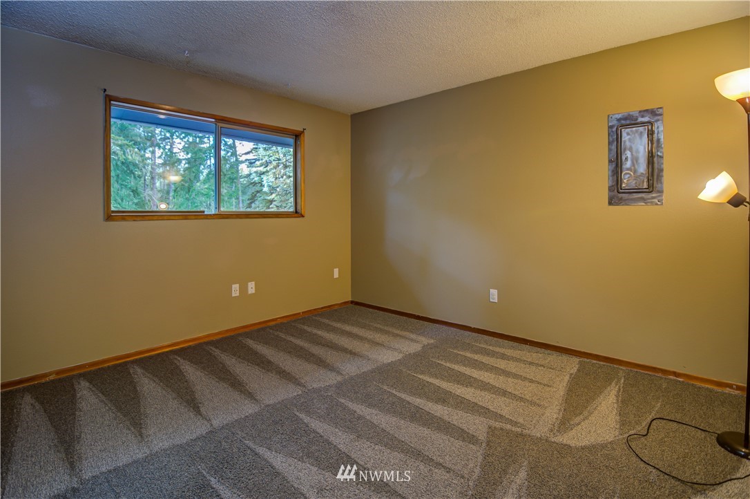 153 Estes Road Castle Rock, WA 98611 - Photo 14 of 26 Gallery Image 14