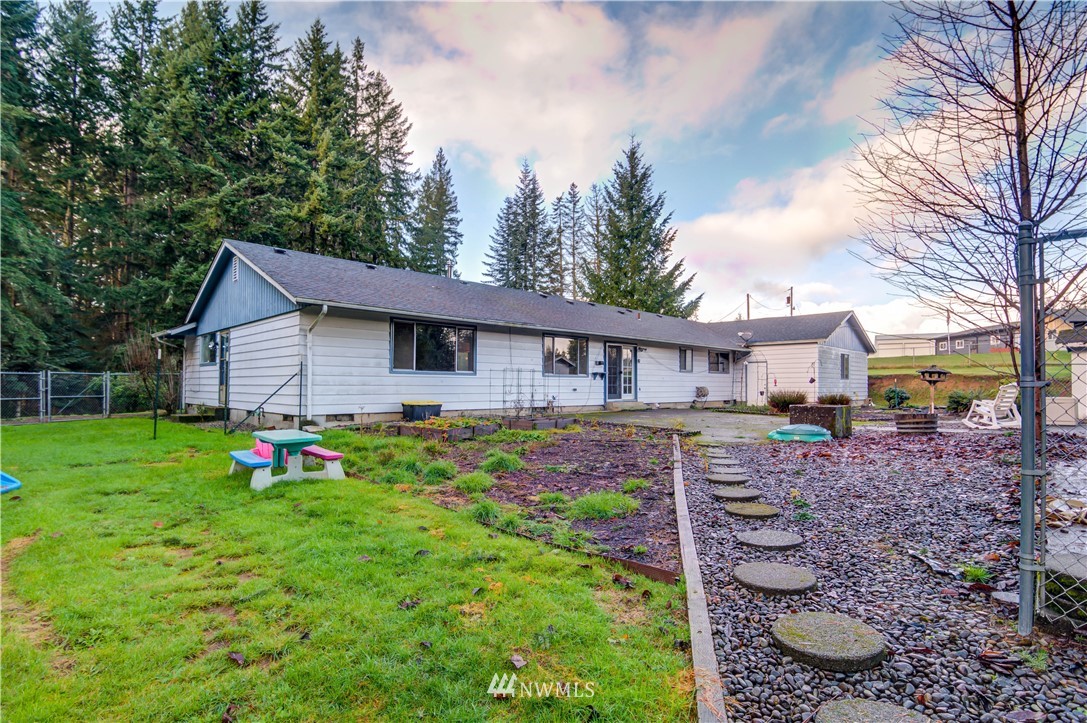 153 Estes Road Castle Rock, WA 98611 - Photo 20 of 26 Gallery Image 20