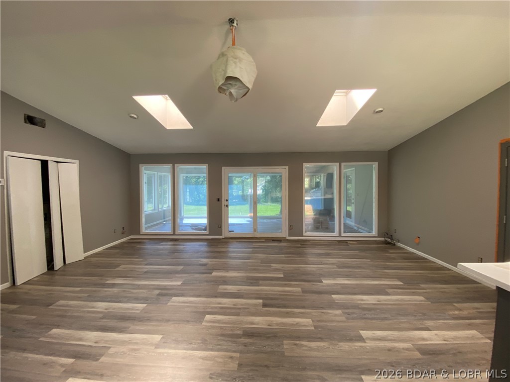 304 Dunwurkin Road Laurie, MO 65037 - Photo 9 of 31