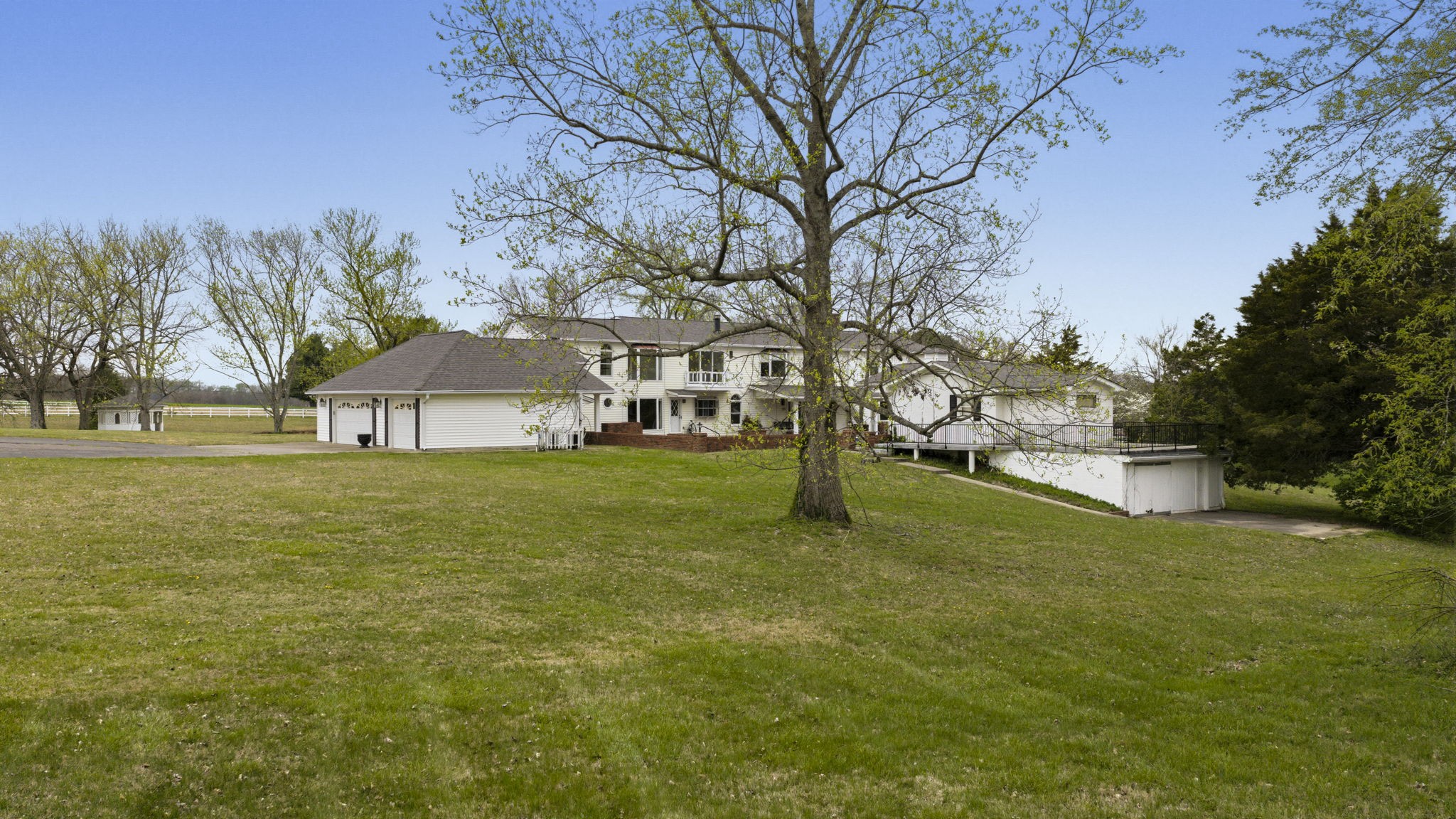 5300 Highway 31W Portland, TN 37148 - Photo 12 of 83 a view of house with garden