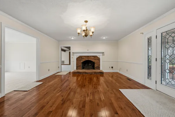 5300 Highway 31W, Portland, TN 37148