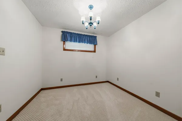 5300 Highway 31W, Portland, TN 37148