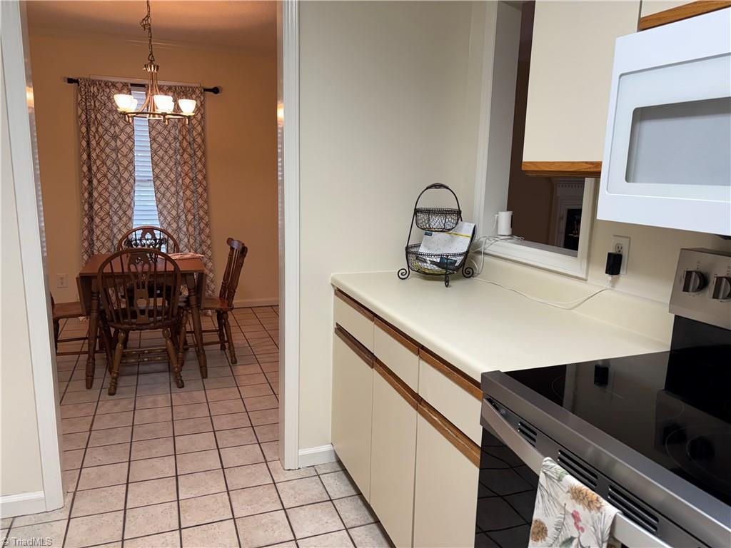 625 Balfour Road Winston-Salem, NC 27104 - Photo 9 of 18