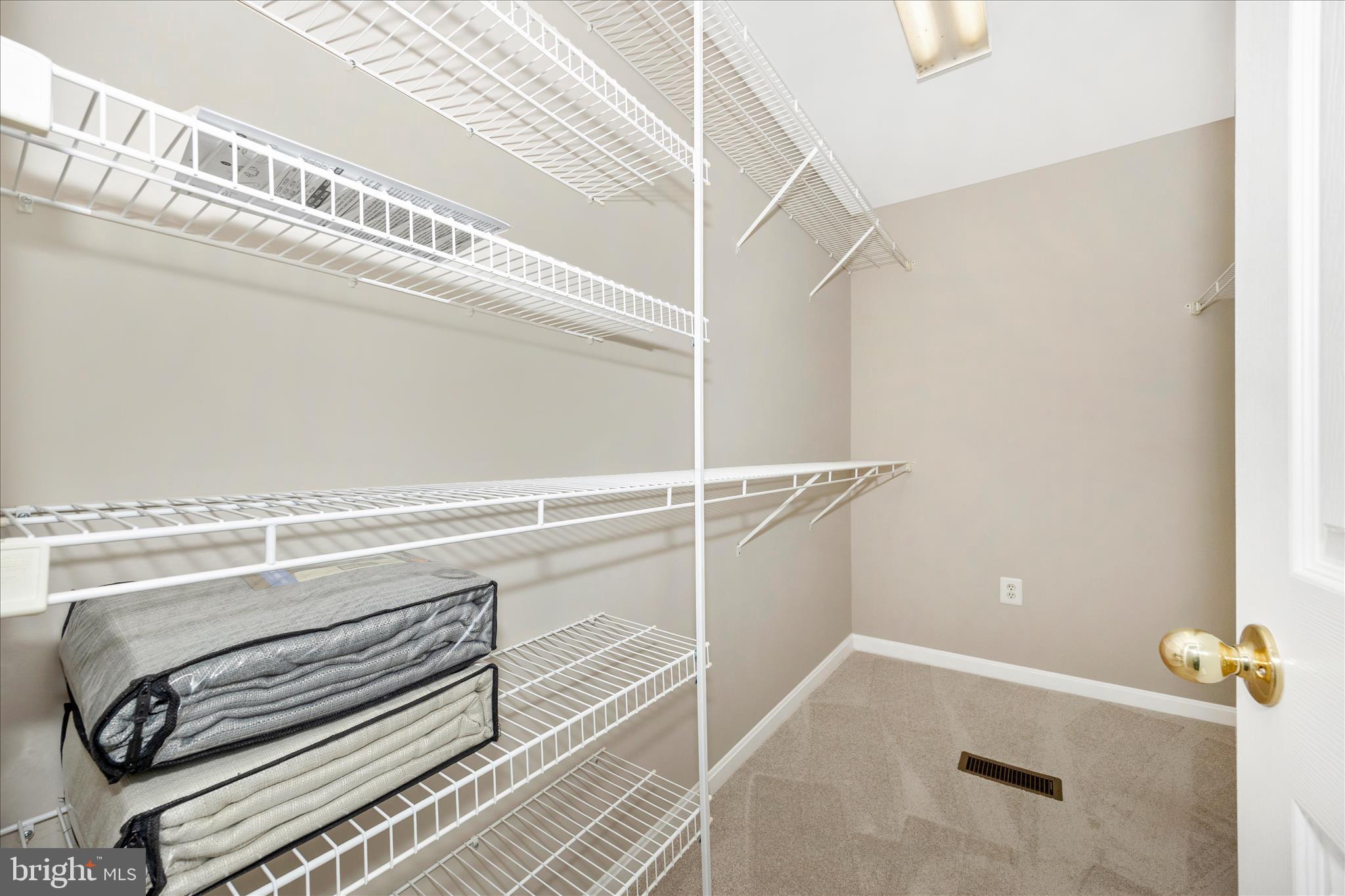 3810 Roundtree Road Jefferson, MD 21755 - Photo 32 of 55 Closet