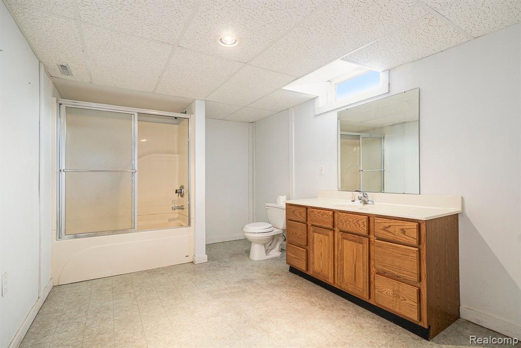 1517 Rio Grande Court Flint, MI 48532 - Photo 14 of 18 Gallery Image 14