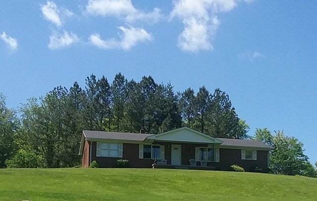 220 Adwolfe Road Marion, VA 24354 - Photo 1 of 1 Gallery Image 1