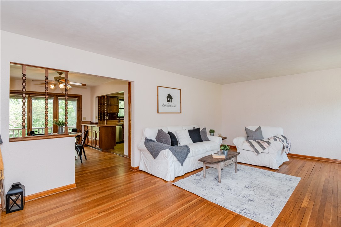 1176 Geneva Road Dayton, OH 45434 - Photo 7 of 55