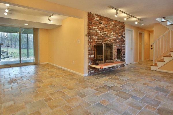 35 Indian Ridge Road Natick, MA 01760 - Photo 8 of 13