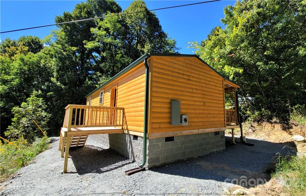 7430 Gingercake Road Newland, NC 28657 - Photo 14 of 16 Gallery Image 14