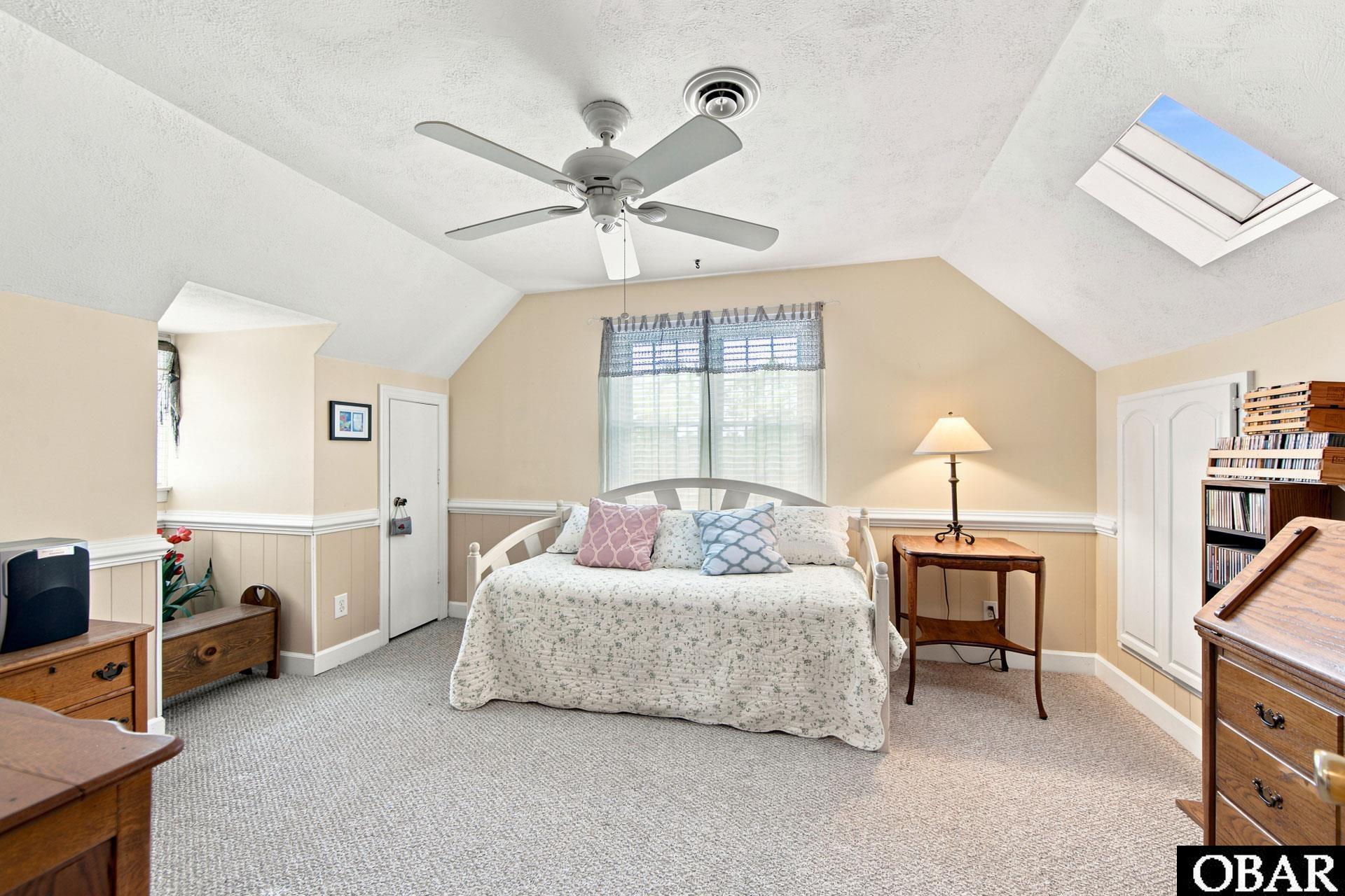 316 Narrow Shore Road, Unit 4 Aydlett, NC 27916 - Photo 33 of 87