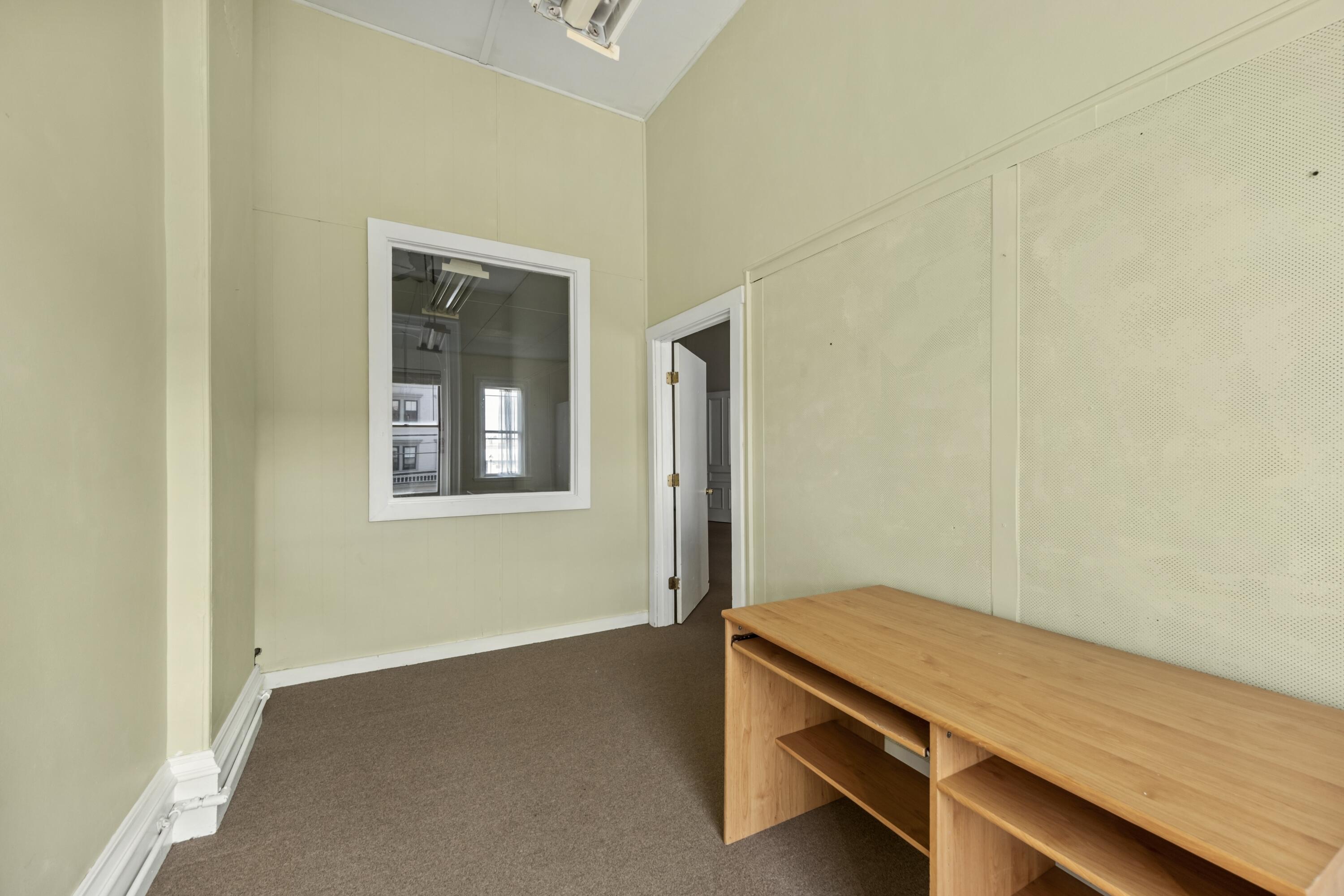 189 Main Street Thomaston, ME 04861 - Photo 44 of 70 189 Main Street, Thomaston