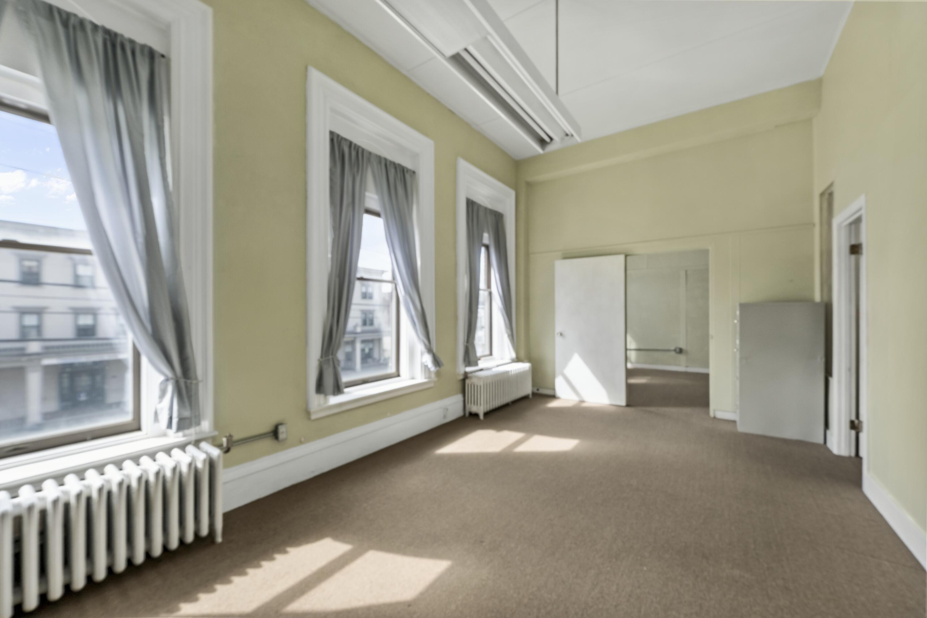 189 Main Street Thomaston, ME 04861 - Photo 49 of 70 189 Main Street, Thomaston