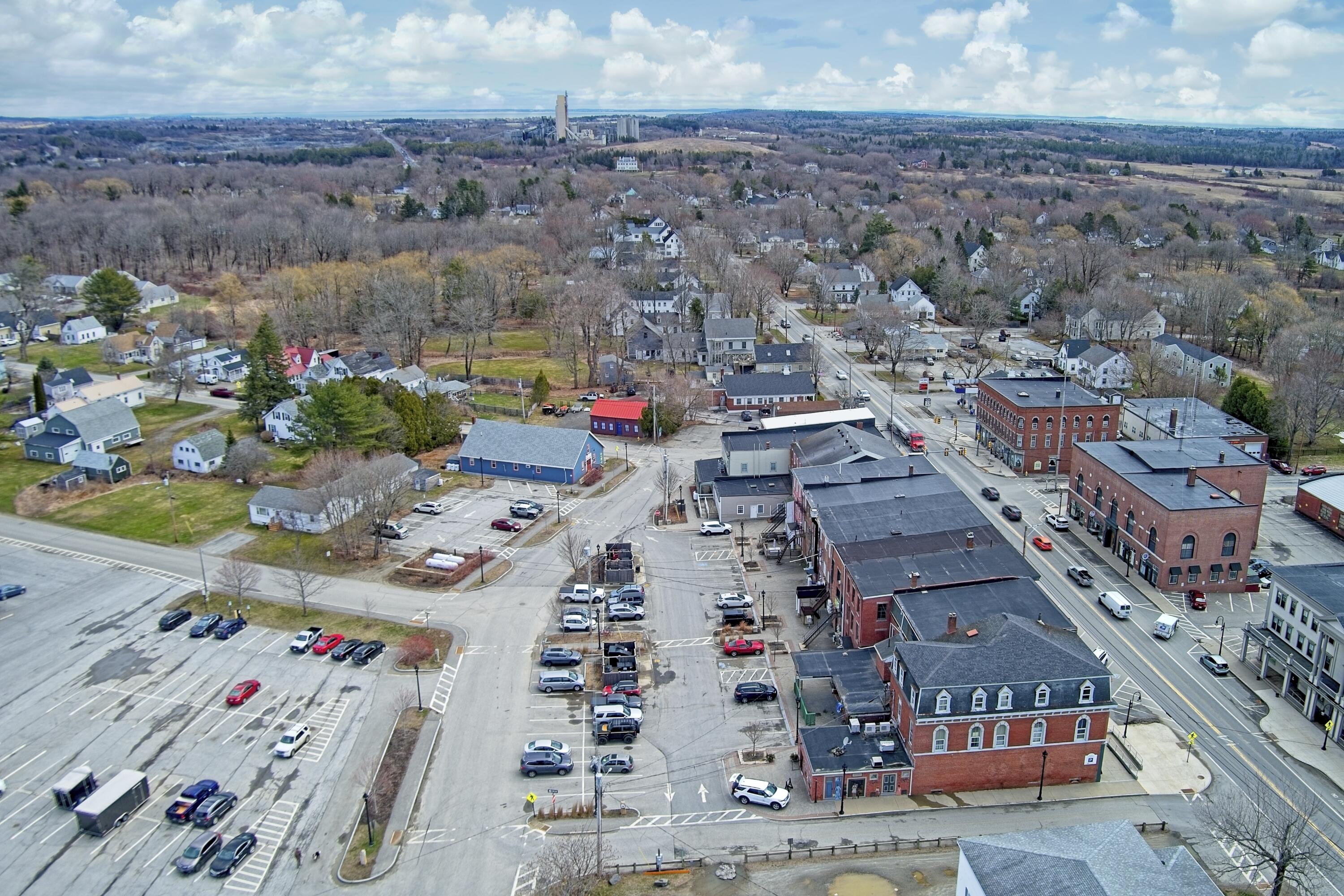 189 Main Street Thomaston, ME 04861 - Photo 66 of 70 72- 189 Main Street - Thomaston - JAC