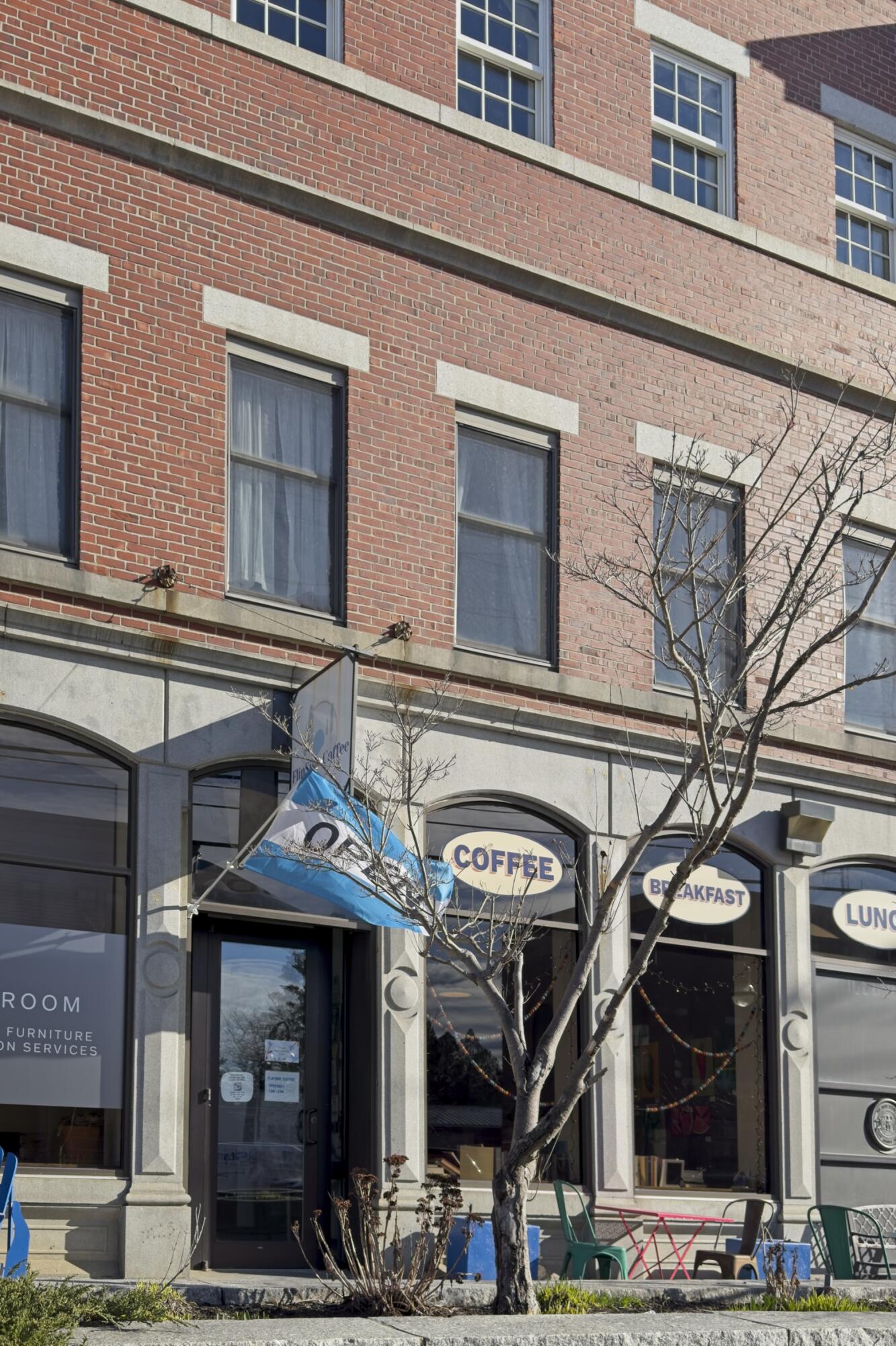 189 Main Street Thomaston, ME 04861 - Photo 69 of 70 77- 189 Main Street - Thomaston - JAC