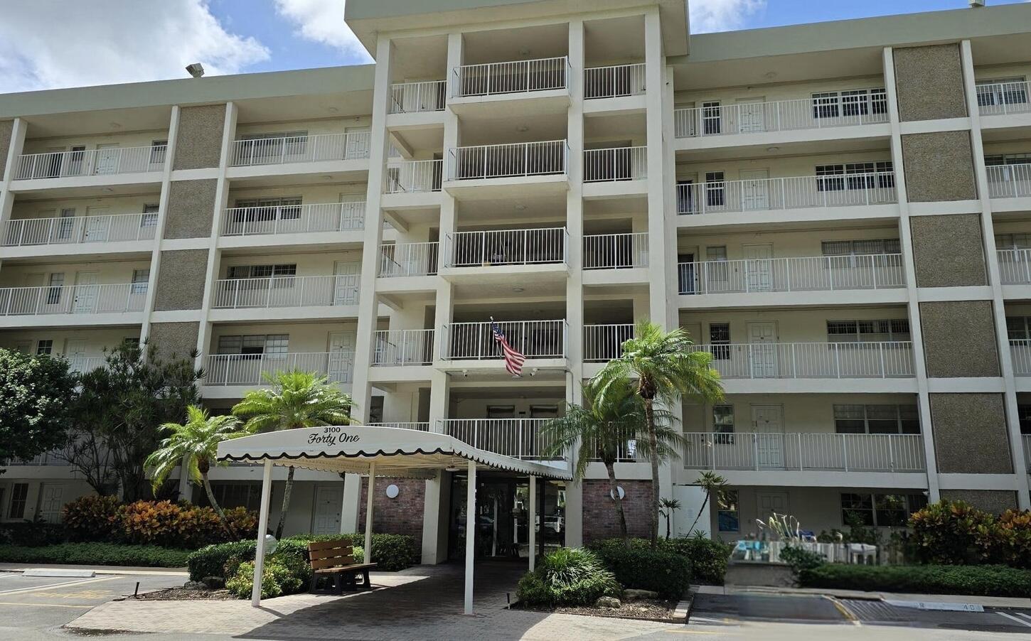 3150 North Course Lane, Unit 202 Pompano Beach, FL 33069 - Photo 17 of 18 20250702235642823363000000-o