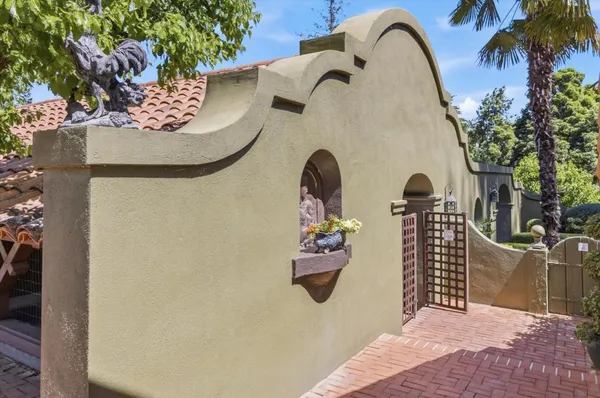 $9,850,000 | 18000 Overlook Road, Los Gatos, CA 95030