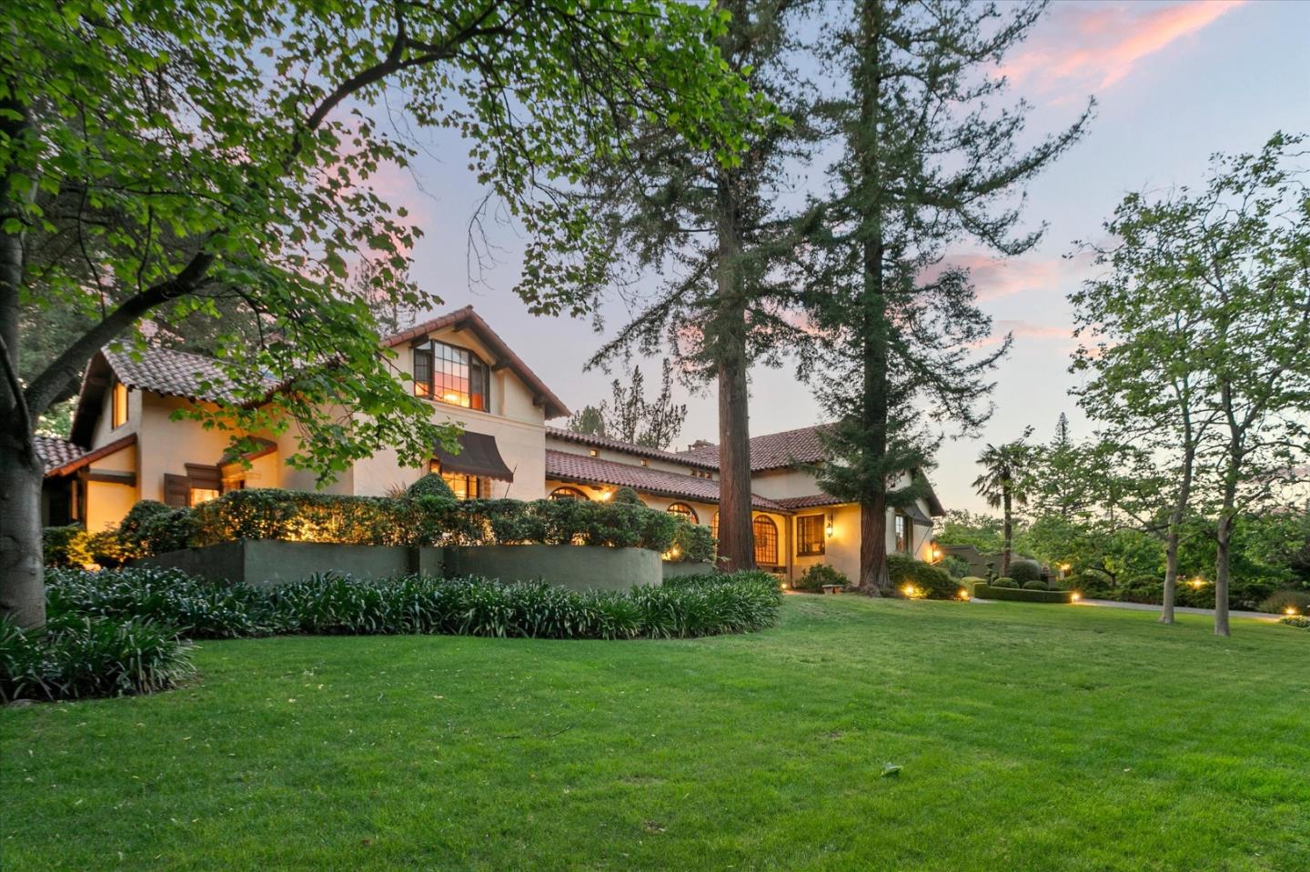 18000 Overlook Road Los Gatos, CA 95030 - Photo 2 of 78 a front view of a house with garden