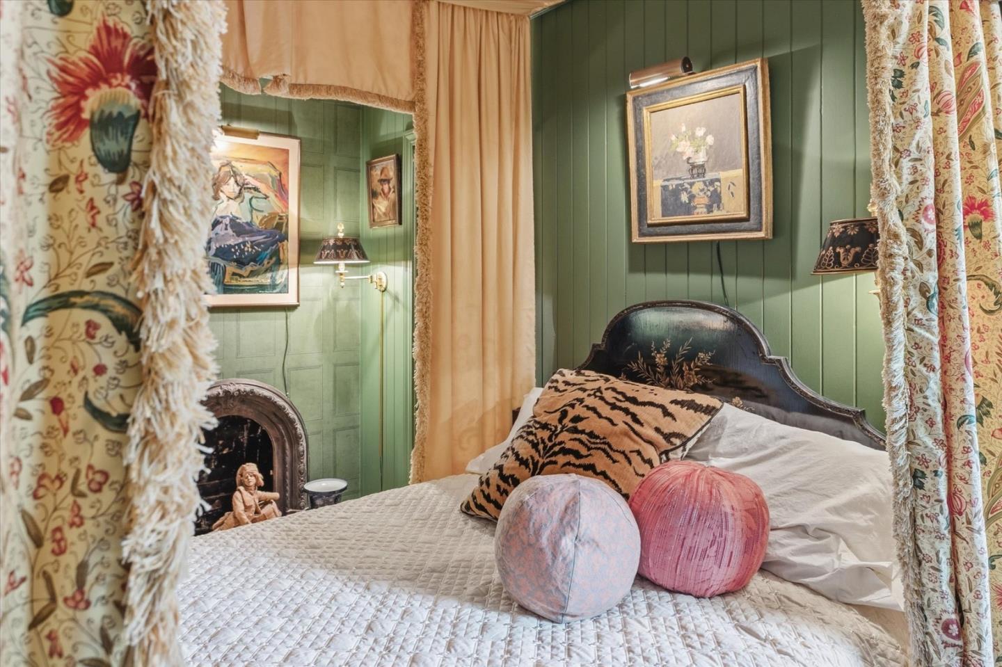 18000 Overlook Road Los Gatos, CA 95030 - Photo 35 of 78 a bedroom with a bed and a painting on the wall