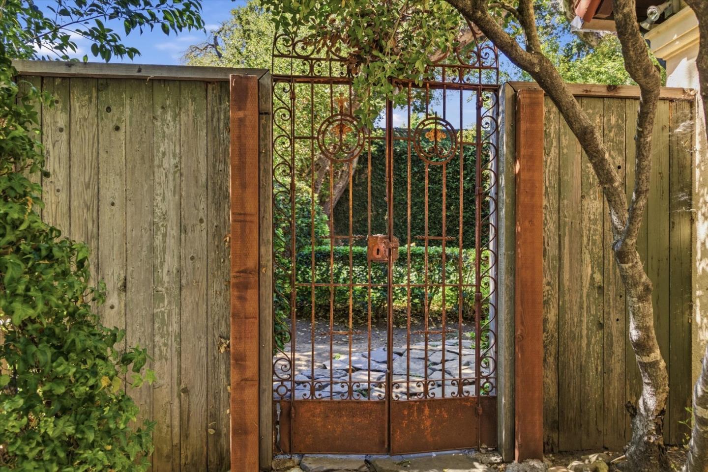 18000 Overlook Road Los Gatos, CA 95030 - Photo 54 of 78