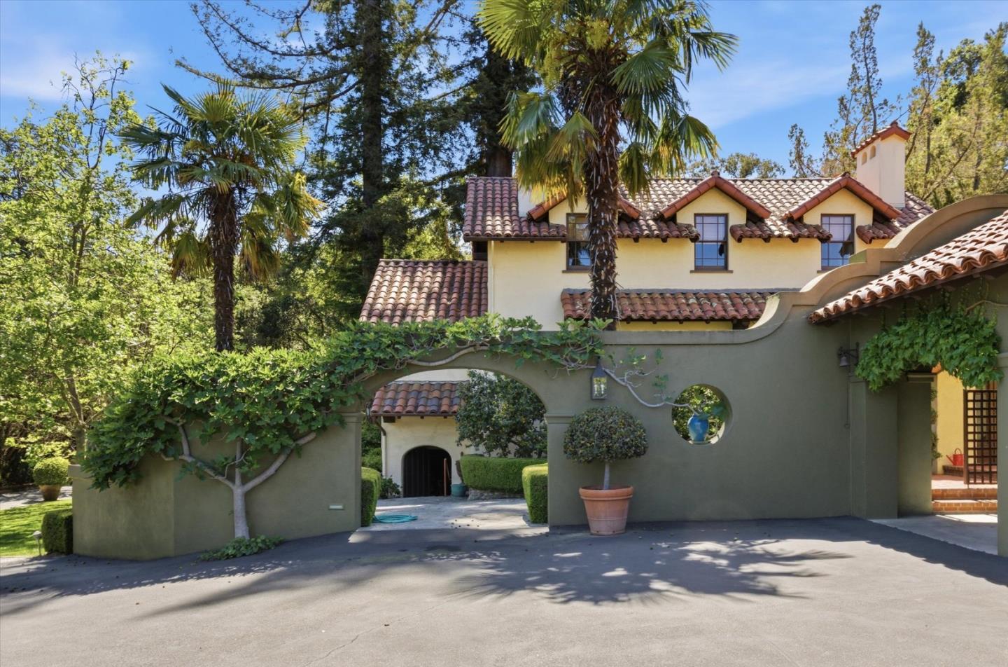 18000 Overlook Road Los Gatos, CA 95030 - Photo 9 of 78 a front view of a house with garden