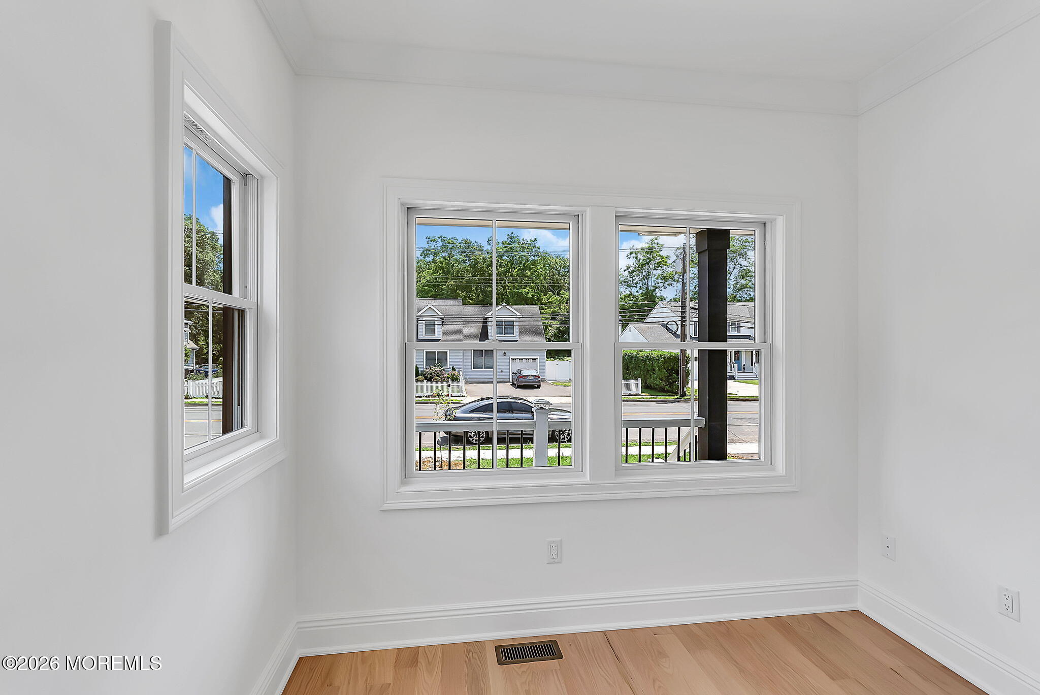 1323 Bay Avenue Point Pleasant, NJ 08742 - Photo 27 of 33 24-web-or-mls-DSC02061
