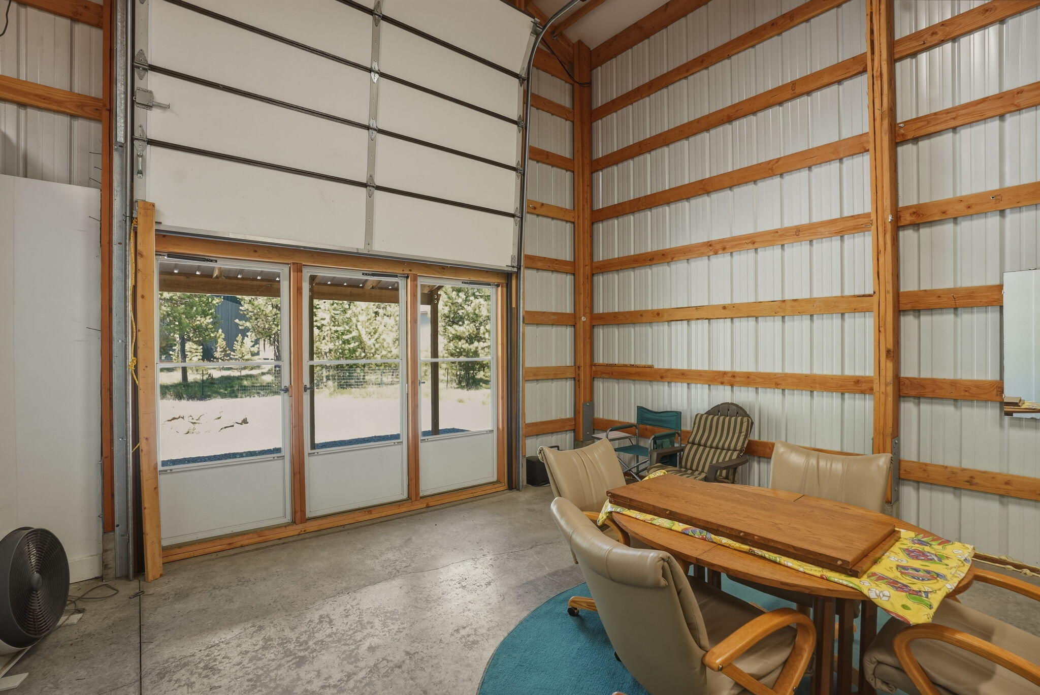 17118 Laguna Road Bend, OR 97707 - Photo 9 of 24 9